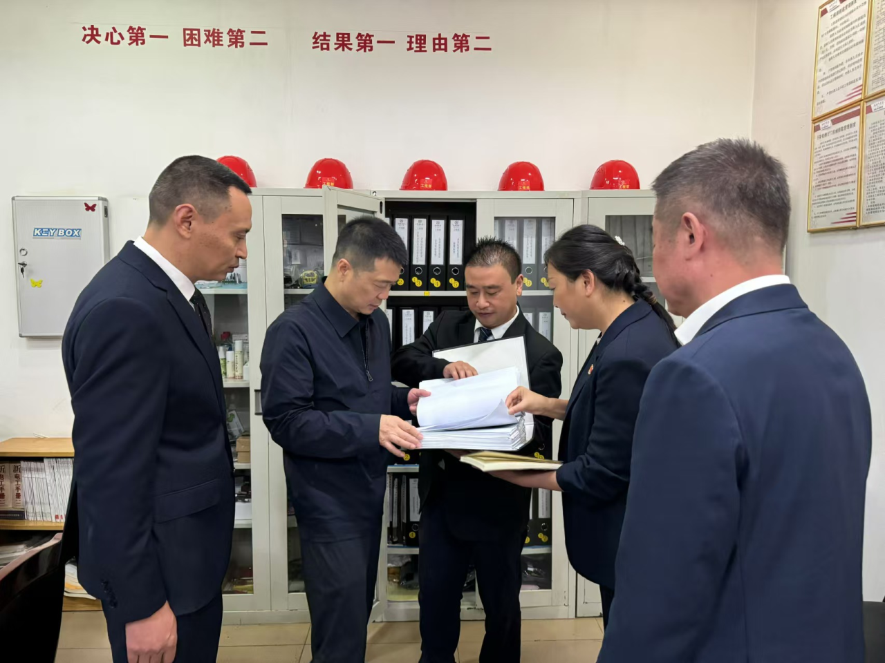 省尊龙凯时集团党委书记、董事长游勇国庆节期间调研督导旗下酒店经营及安全生产工作